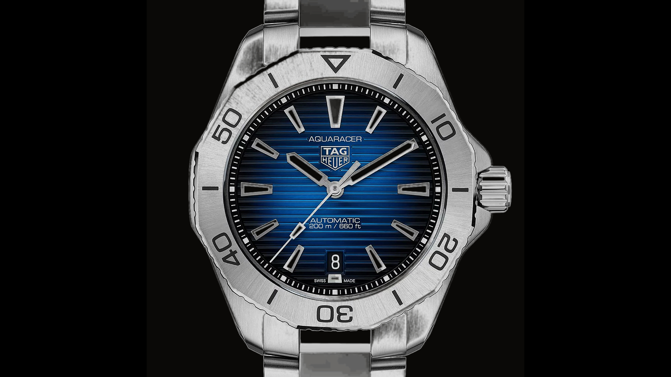 TAG Heuer Aquaracer Professional 200 十二邊形錶圈特寫