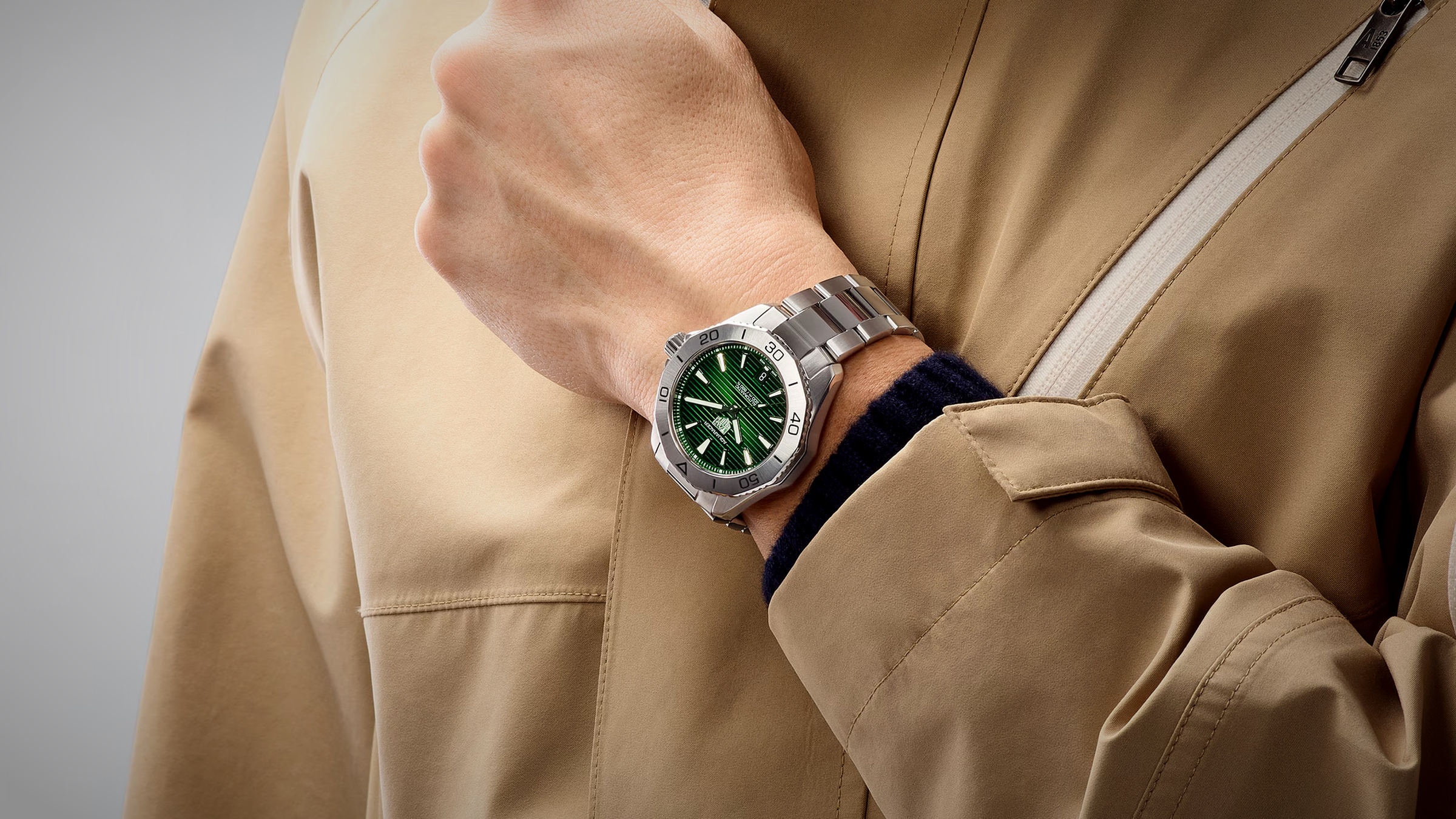 TAG Heuer Aquaracer Professional 200 配戴情境